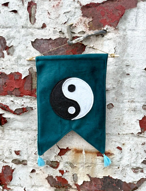 Glittering Yin Yang Banner